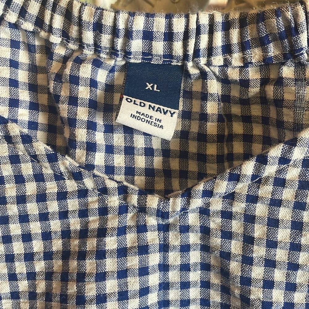 Old Navy ladies peasant blouse- XL - Picture 2 of 4